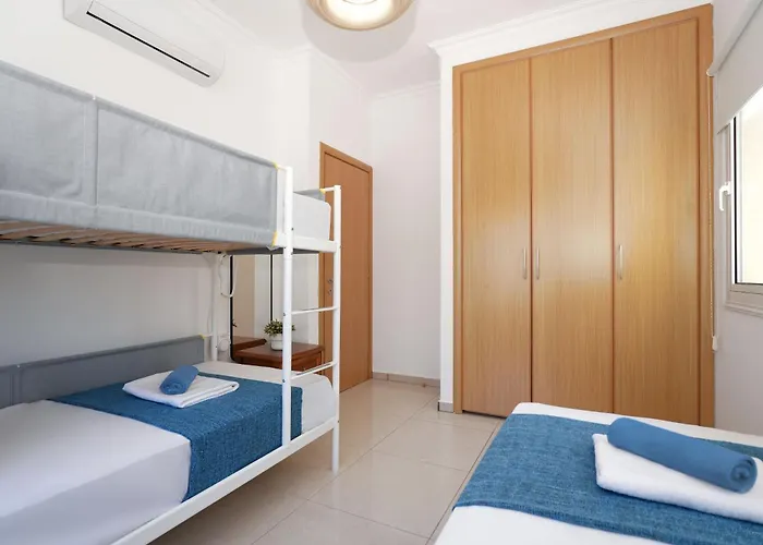 Angelina - 300m From Kapparis Vila *