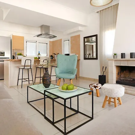 Angelina - 300m From Kapparis Paralimni