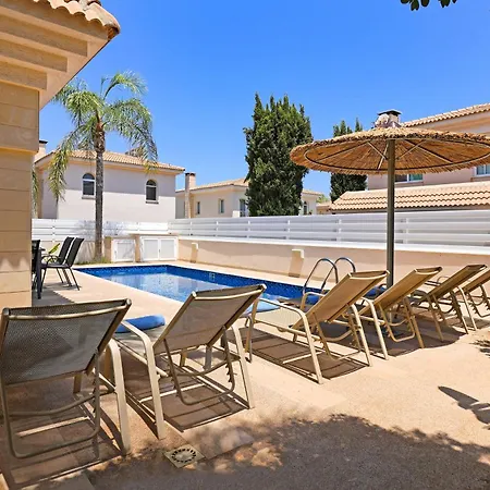 Angelina - 300m From Kapparis Villa *