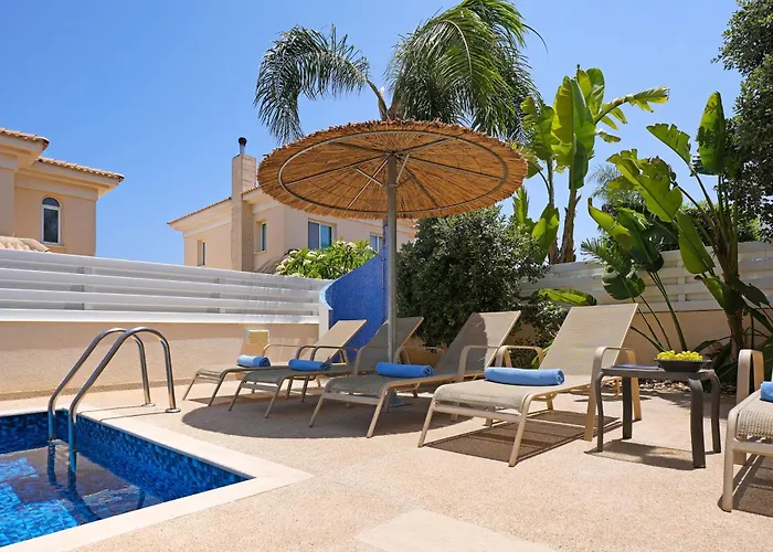 Angelina - 300m From Kapparis Paralimni