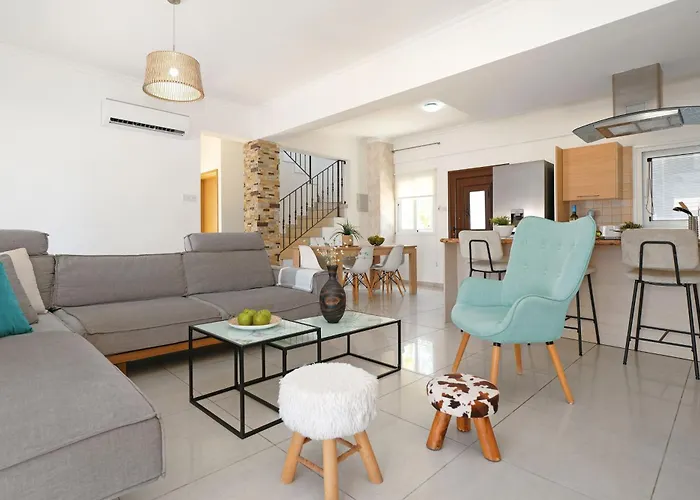 Villa Angelina - 300m From Kapparis Paralimni