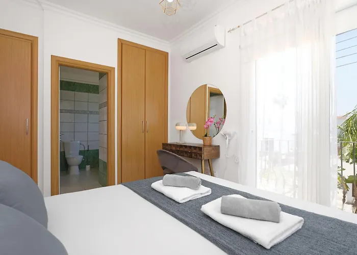 Angelina - 300m From Kapparis Villa Paralimni