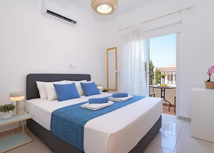 Angelina - 300m From Kapparis Villa *